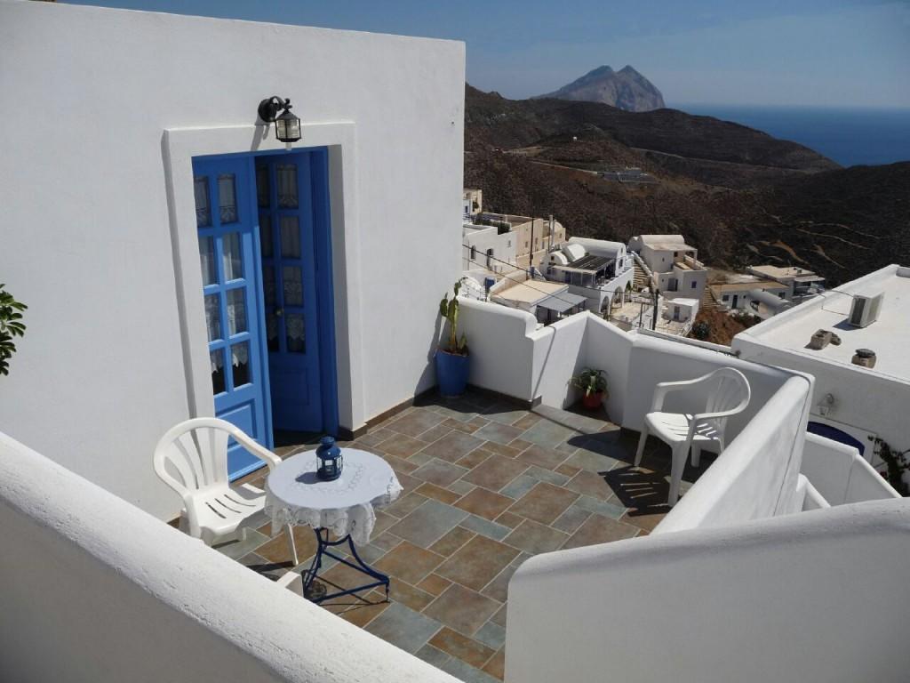 Floras Rooms And Studios Anafi Exterior foto